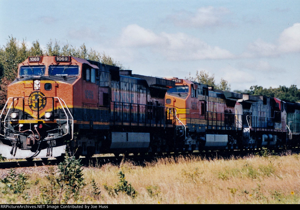 BNSF 1069 East